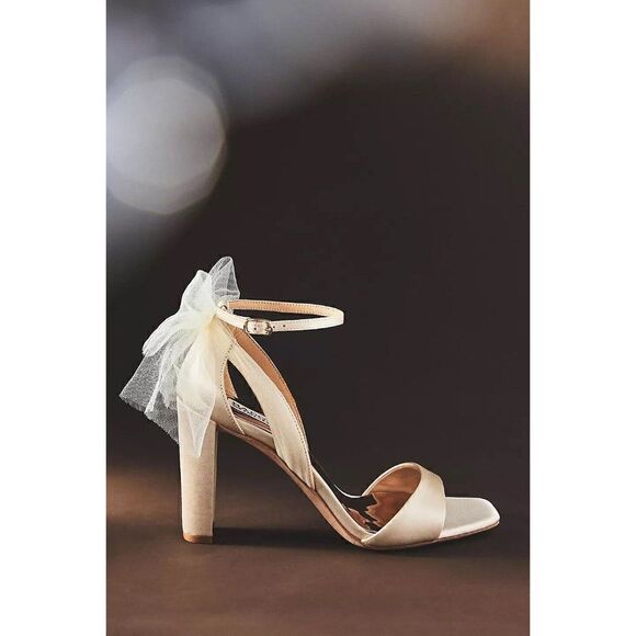 Badgley Mischka Shoes - NEW ANTHROPOLOGIE BHLDN Sz 8.5 BADGLEY MISCHKA KIM BOW BACK HEELS IVORY